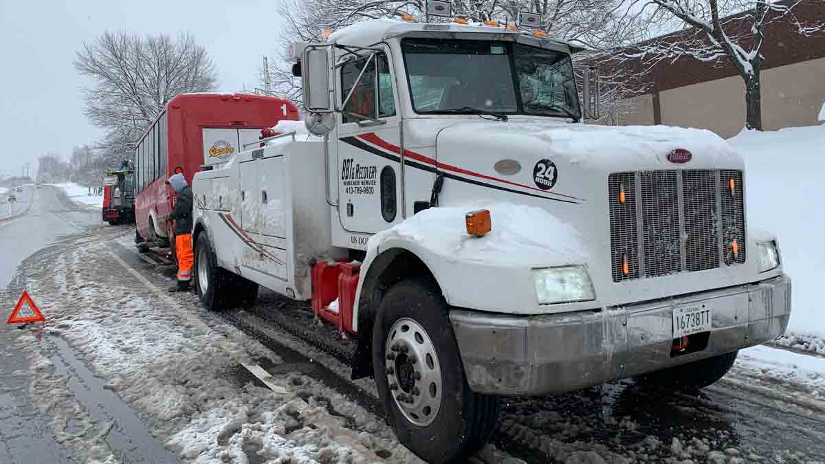 Baltimore Work Truck Towing Delivery Trucks, Box Trucks, RV Towing